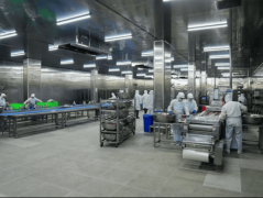 赵敬坤的神气老是庄重